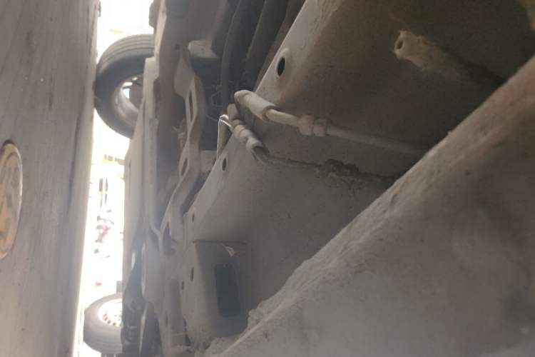 Used Wuling Hongguang 2015 1.5L S1 Comfort China V Standard Chassis Front Right