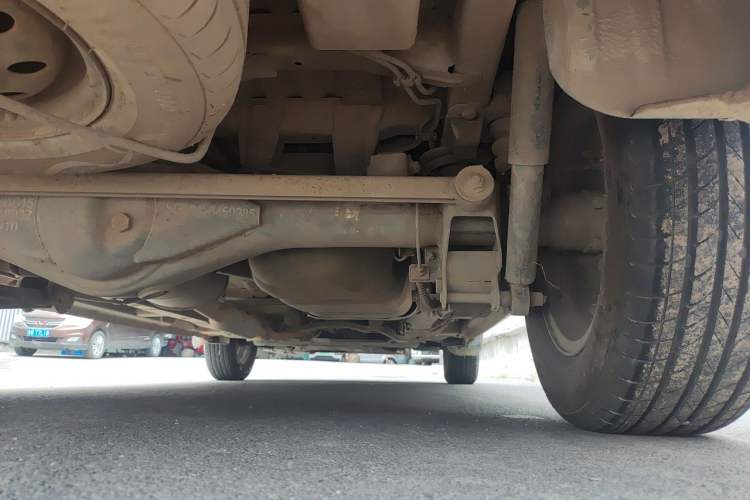 Used Wuling Hongguang 2015 1.5L S Basic Version China V Standard Chassis Rear Right