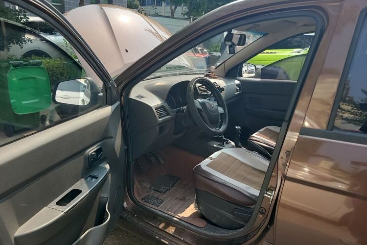 Used Wuling Hongguang 2015 1.2L S Base Model China V Standard Driver Seat