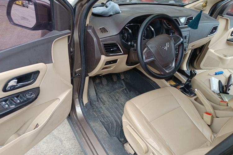Used Wuling Hongguang 2015 1.5L S1 Comfort China V Standard Driver Seat