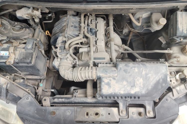 Used Wuling Hongguang 2015 1.2L S Base Model China V Standard Engine Bay