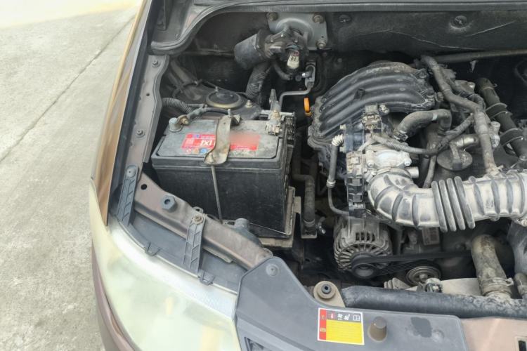 Used Wuling Hongguang 2015 1.2L S Base Model China V Standard Engine Bay Right
