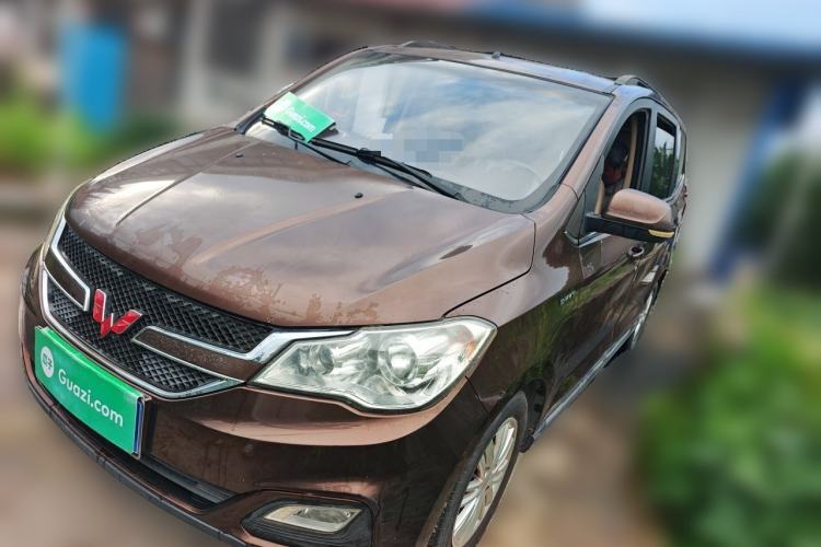 Ojetý Wuling Hongguang 2015 1.5L S1 Comfort China V Standard Guazi used car, China used car export, Used car for sale, Used cars, Cheapest cars for sale