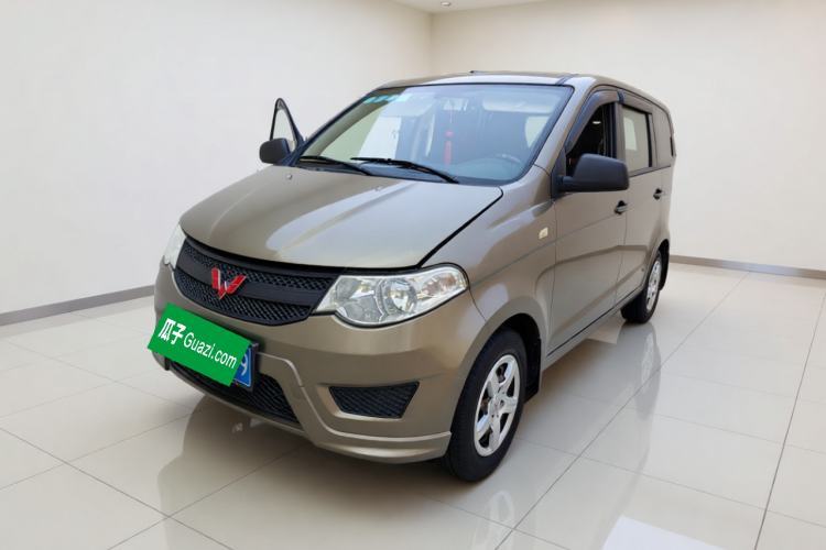 Ojetý Wuling Hongguang 2015 1.5L S Basic Version China V Standard Guazi used car, China used car export, Used car for sale, Used  cars, Cheapest cars for sale
