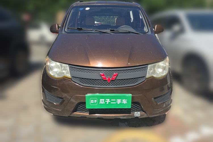 Used Wuling Hongguang 2015 1.2L S Base Model China IV Front