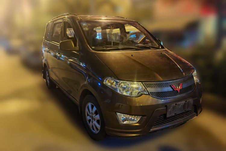 Used Wuling Hongguang 2015 1.2L S Base Model China V Standard Front Right 45 Deg