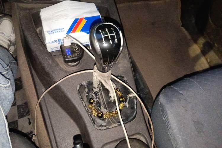 Used Wuling Hongguang 2015 1.2L S Base Model China V Standard Gear Lever