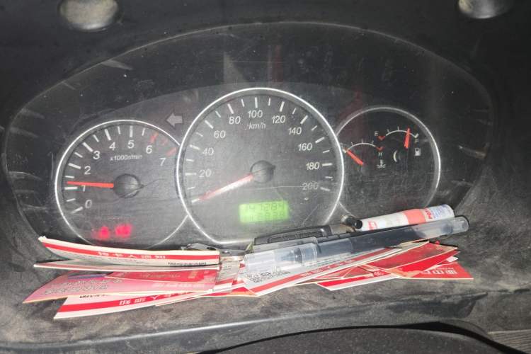 Used Wuling Hongguang 2015 1.5L S Base Model China IV Instrument Cluster