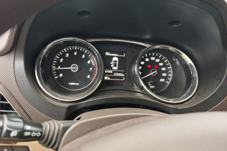 Used Wuling Hongguang 2015 1.5L S1 Comfort China V Standard Instrument Cluster