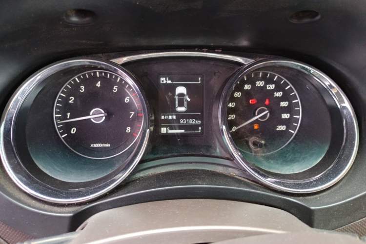 Used Wuling Hongguang 2015 1.5L S1 Comfort China V Standard Instrument Cluster