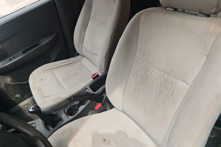 Used Wuling Hongguang 2015 1.5L S Basic Version China V Standard Left Front Seat