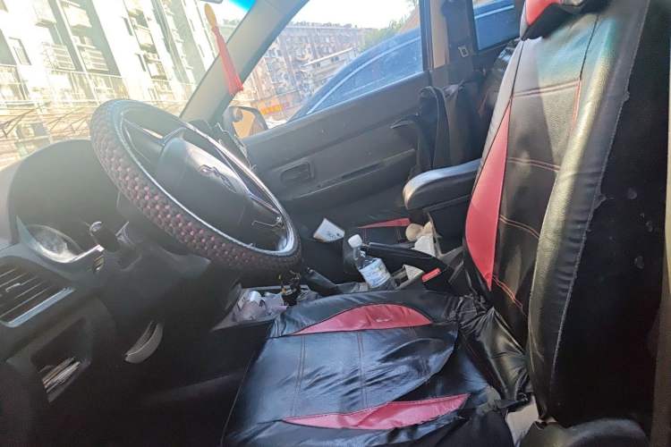 Used Wuling Hongguang 2015 1.5L S Basic Version China V Standard Left Front Seat