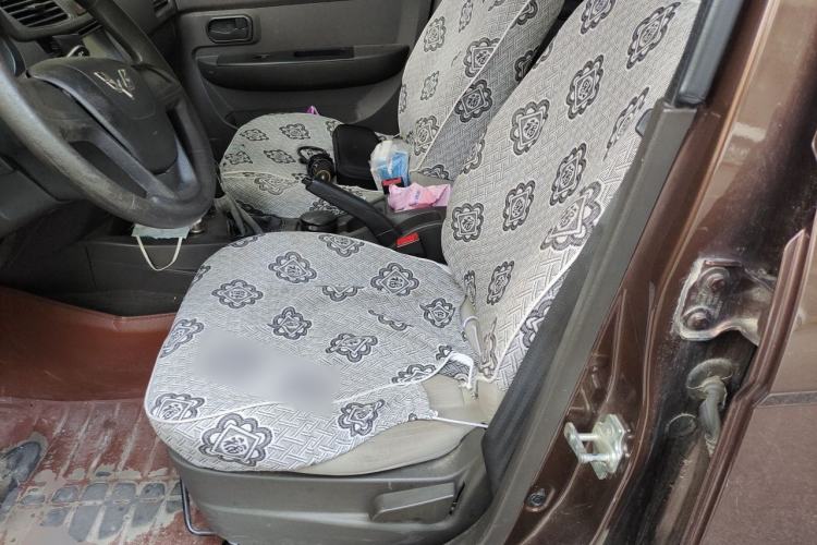 Used Wuling Hongguang 2015 1.5L S Basic Version China V Standard Left Front Seat
