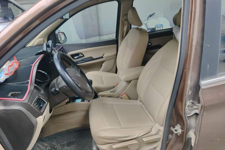 Used Wuling Hongguang 2015 1.5L S1 Comfort China V Standard Left Front Seat