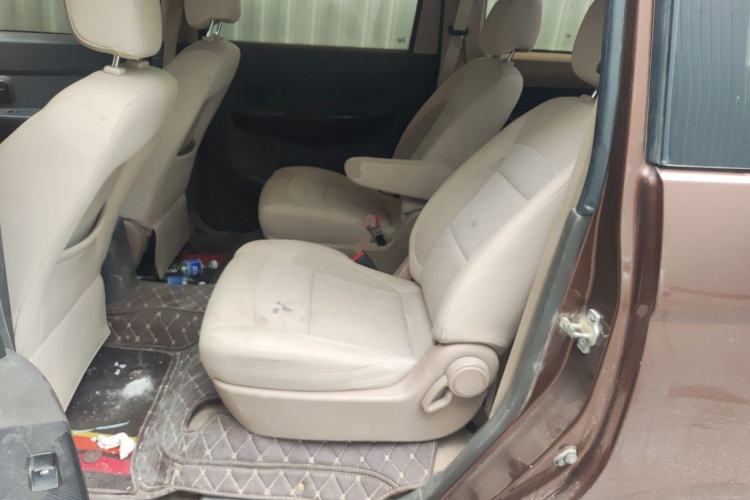 Used Wuling Hongguang 2015 1.5L S Basic Version China V Standard Left Rear Seat