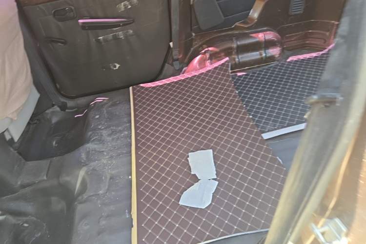 Used Wuling Hongguang 2015 1.2L S Base Model China IV Left Rear Seat