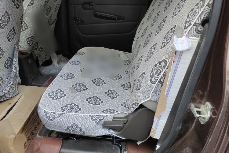 Used Wuling Hongguang 2015 1.5L S Basic Version China V Standard Left Rear Seat