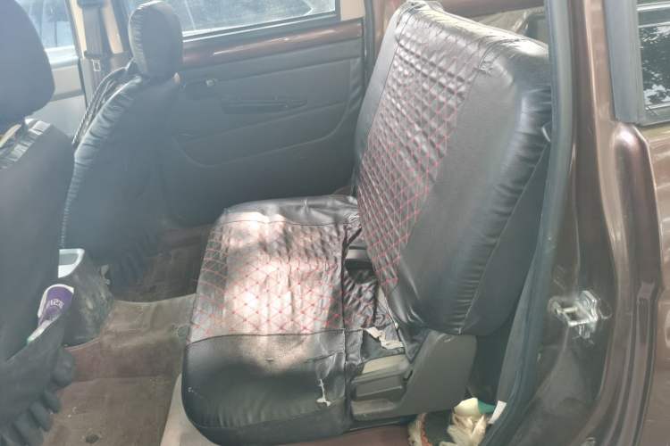 Used Wuling Hongguang 2015 1.5L S Basic Version China V Standard Left Rear Seat
