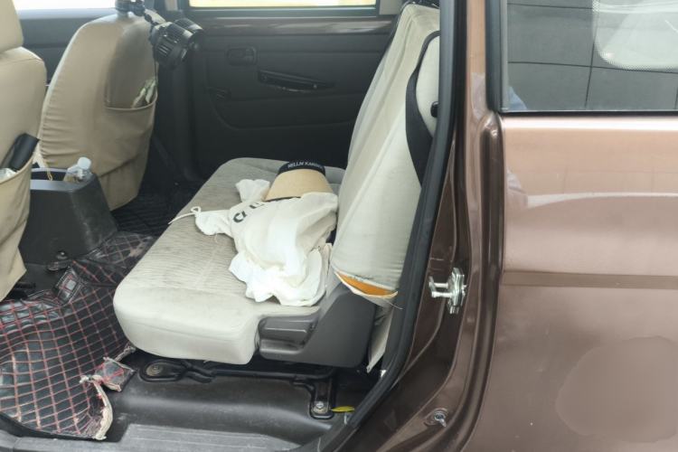 Used Wuling Hongguang 2015 1.2L S Base Model China V Standard Left Rear Seat