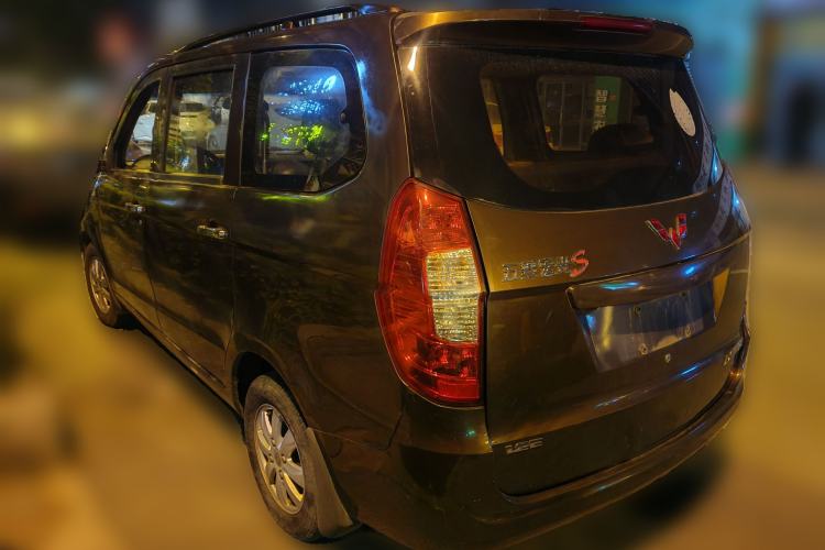 Used Wuling Hongguang 2015 1.2L S Base Model China V Standard Rear Left 45 Deg