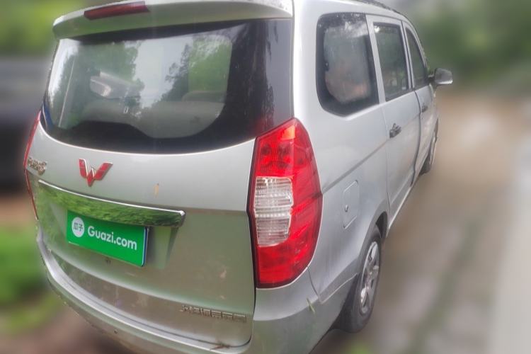Used Wuling Hongguang 2015 1.5L S Basic Version China V Standard Rear Right 45 Deg