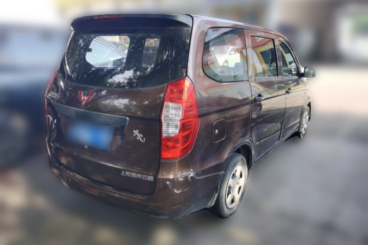 Used Wuling Hongguang 2015 1.5L S Basic Version China V Standard Rear Right 45 Deg