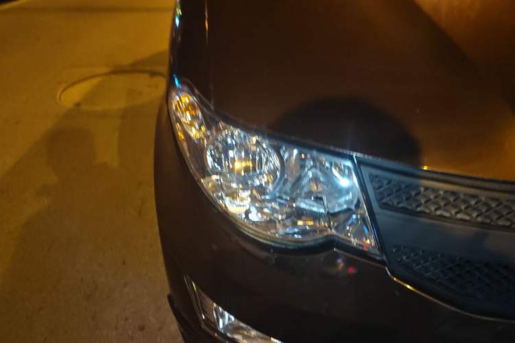 Used Wuling Hongguang 2015 1.2L S Base Model China V Standard Right Front Headlight
