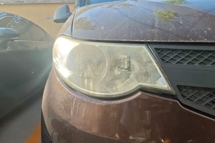 Used Wuling Hongguang 2015 1.5L S Basic Version China V Standard Right Front Headlight
