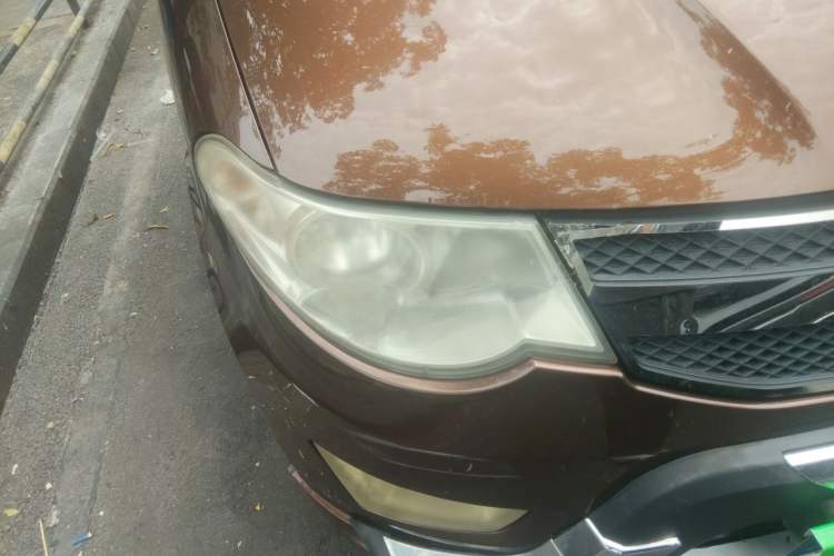 Used Wuling Hongguang 2015 1.5L S Basic Version China V Standard Right Front Headlight