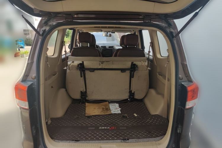 Used Wuling Hongguang 2015 1.5L S1 Standard China V-Emission Standards Trunk