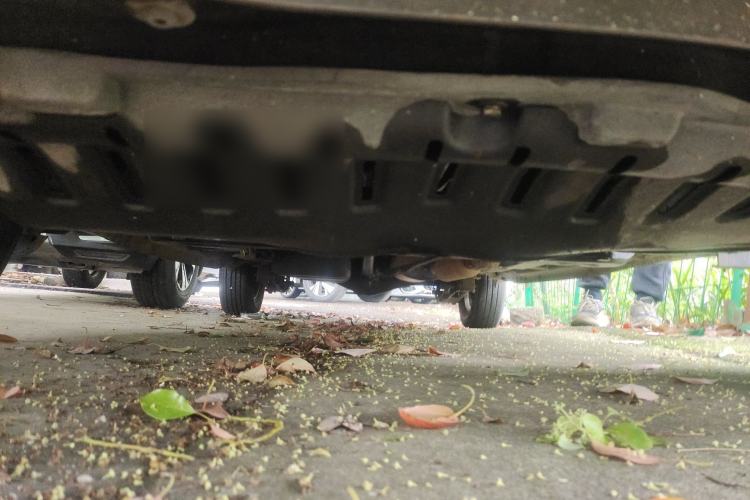 Used Wuling Hongguang 2015 1.5L S Base Model China IV Chassis Front