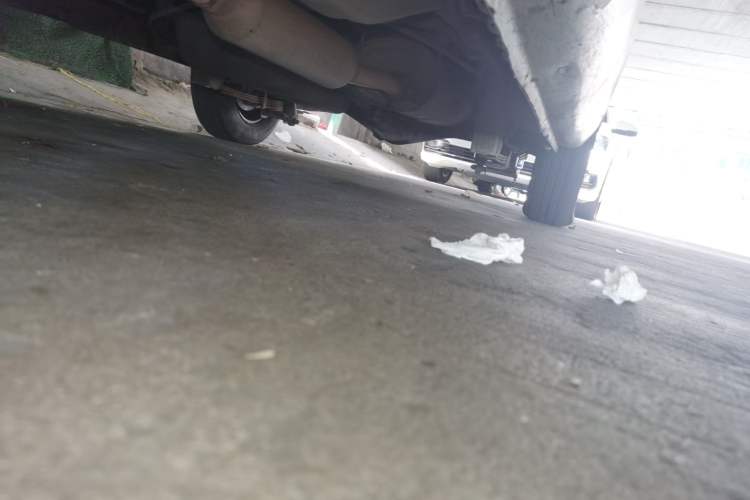 Used Wuling Hongguang 2015 1.5L S Base Model China IV Chassis Front Left