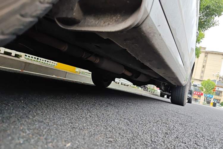 Used Wuling Hongguang 2015 1.5L S1 Standard China V-Emission Standards Chassis Front Left