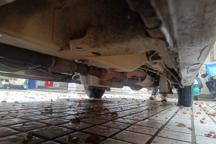 Used Wuling Hongguang 2015 1.2L S Base Model China IV Chassis Front Left