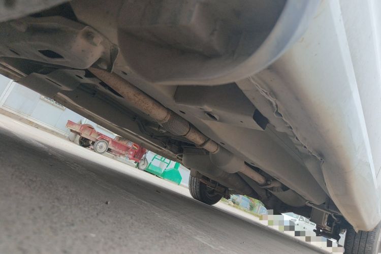 Used Wuling Hongguang 2015 1.2L S Base Model China V Standard Chassis Front Left