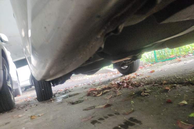 Used Wuling Hongguang 2015 1.5L S Base Model China IV Chassis Front Right