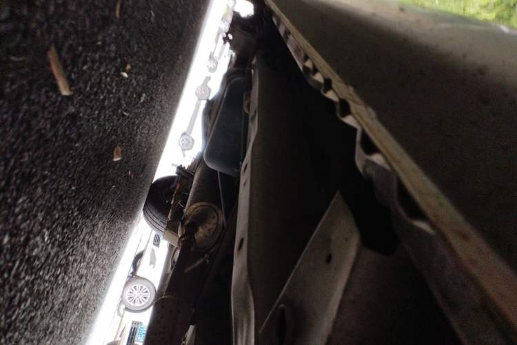 Used Wuling Hongguang 2015 1.5L S Basic Version China V Standard Chassis Front Right