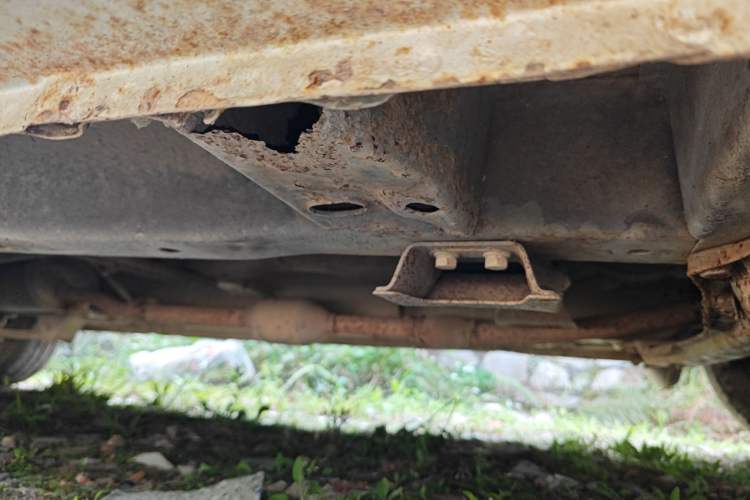 Used Wuling Hongguang 2015 1.2L S Base Model China V Standard Chassis Front Right