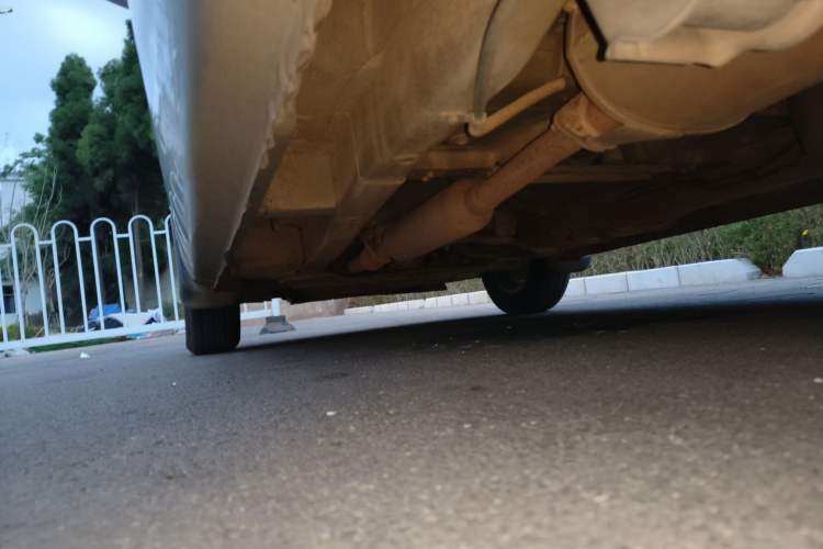 Used Wuling Hongguang 2015 1.5L S Base Model China IV Chassis Rear Left