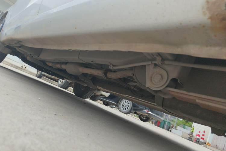 Used Wuling Hongguang 2015 1.2L S Base Model China V Standard Chassis Rear Left