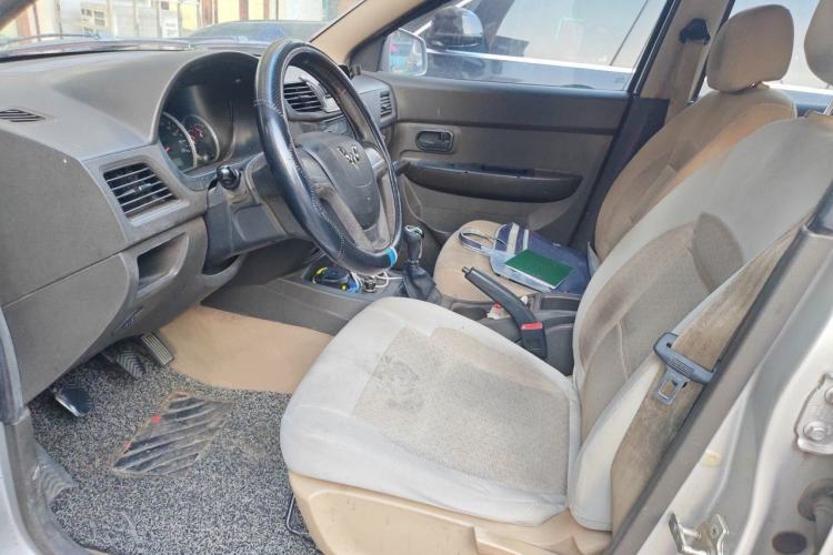 Used Wuling Hongguang 2015 1.5L S Basic Version China V Standard Driver Seat