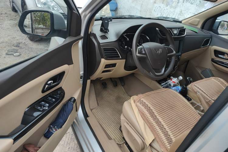 Used Wuling Hongguang 2015 1.5L S1 Comfort China V Standard Driver Seat