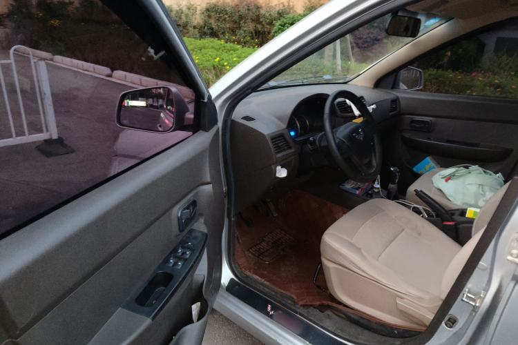 Used Wuling Hongguang 2015 1.5L S Base Model China IV Driver Seat