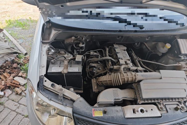 Used Wuling Hongguang 2015 1.5L S Base Model China IV Engine Bay Right