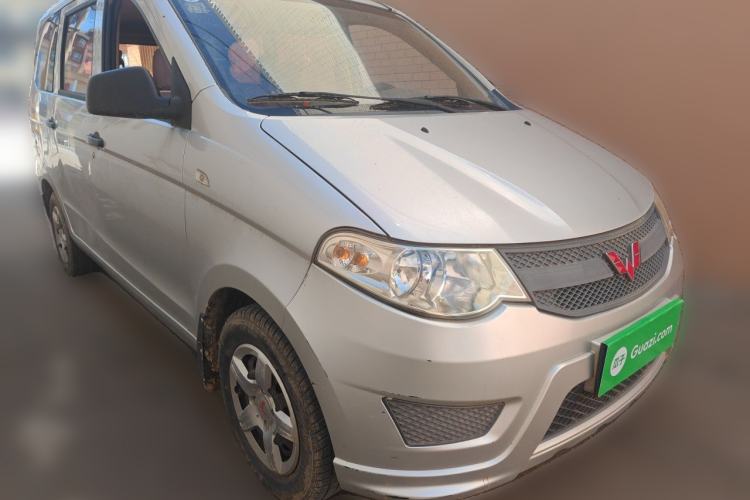 Used Wuling Hongguang 2015 1.2L S Base Model China V Standard Exterior 2