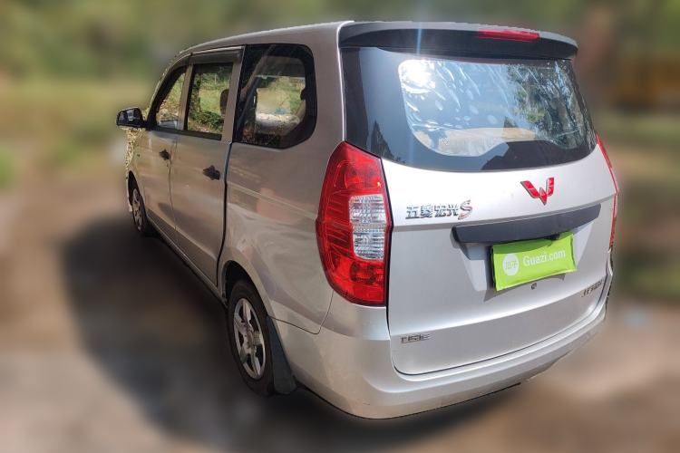 Used Wuling Hongguang 2015 1.5L S Basic Version China V Standard Exterior 3