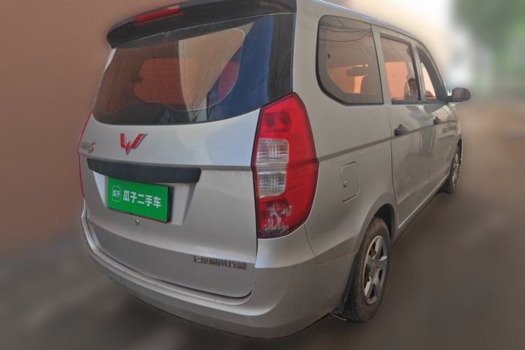 Used Wuling Hongguang 2015 1.2L S Base Model China V Standard Exterior 5