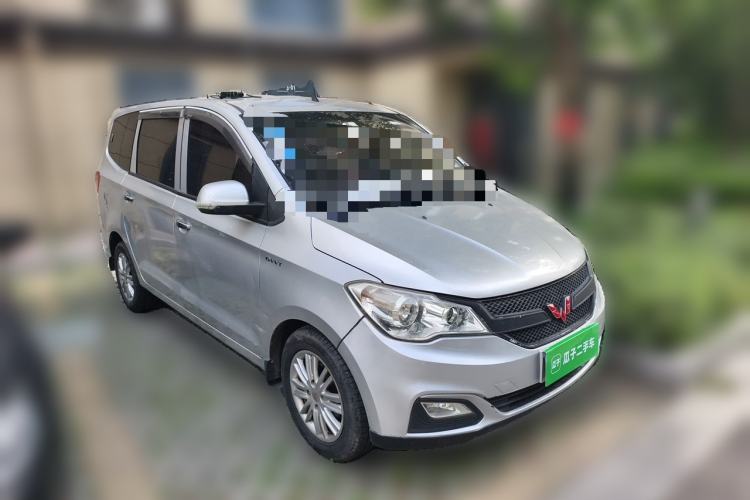 Used Wuling Hongguang 2015 1.5L S1 Standard China V-Emission Standards Front Right 45 Deg
