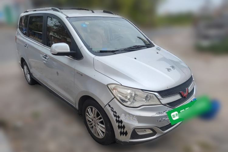Used Wuling Hongguang 2015 1.5L S1 Comfort China V Standard Front Right 45 Deg