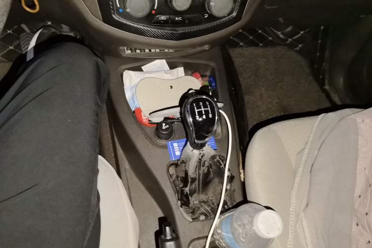 Used Wuling Hongguang 2015 1.5L S Basic Version China V Standard Gear Lever